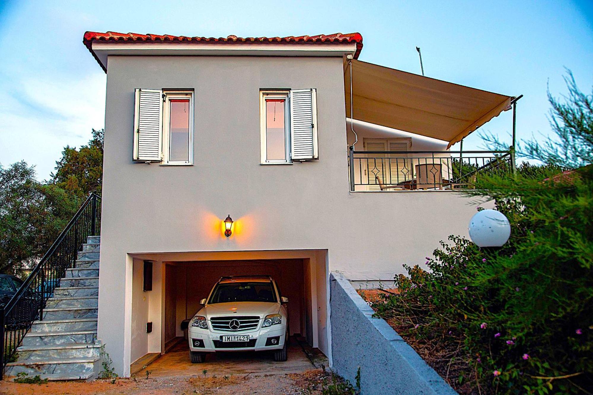 Romanos Beach Villas Exterior photo