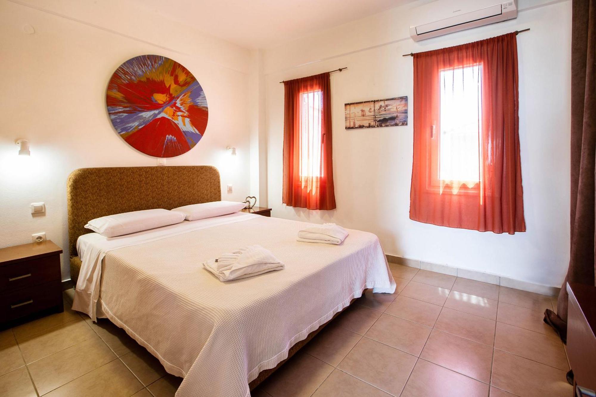 Romanos Beach Villas Exterior photo
